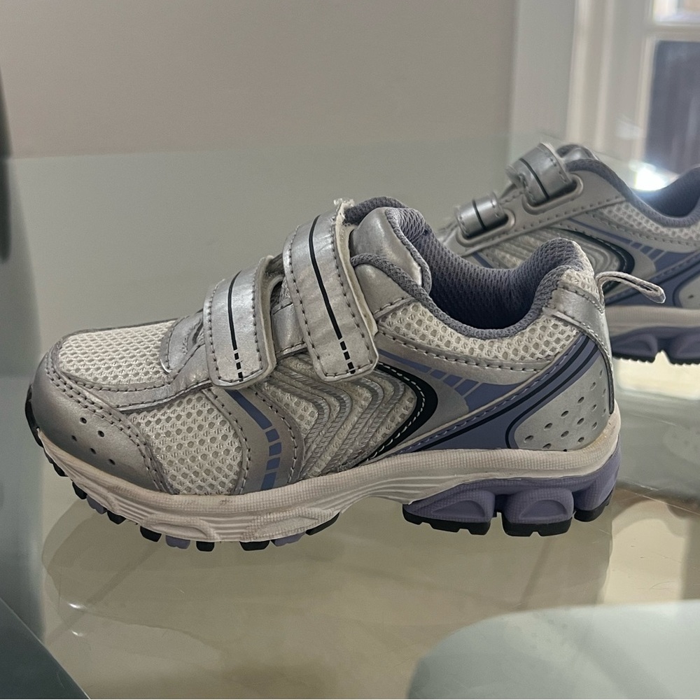 Pro Spirit brand athletic toddler girls sneakers size 9